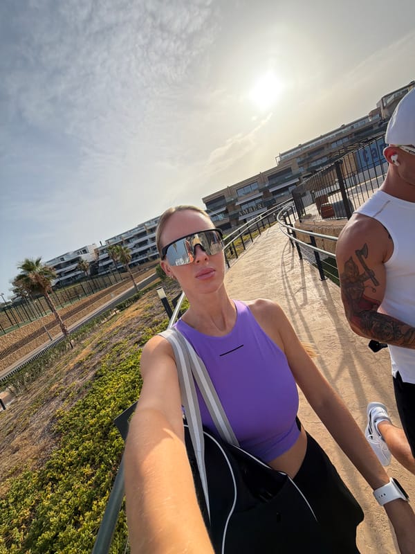 Padel and property: an afternoon around Finestrat's Amber Stay