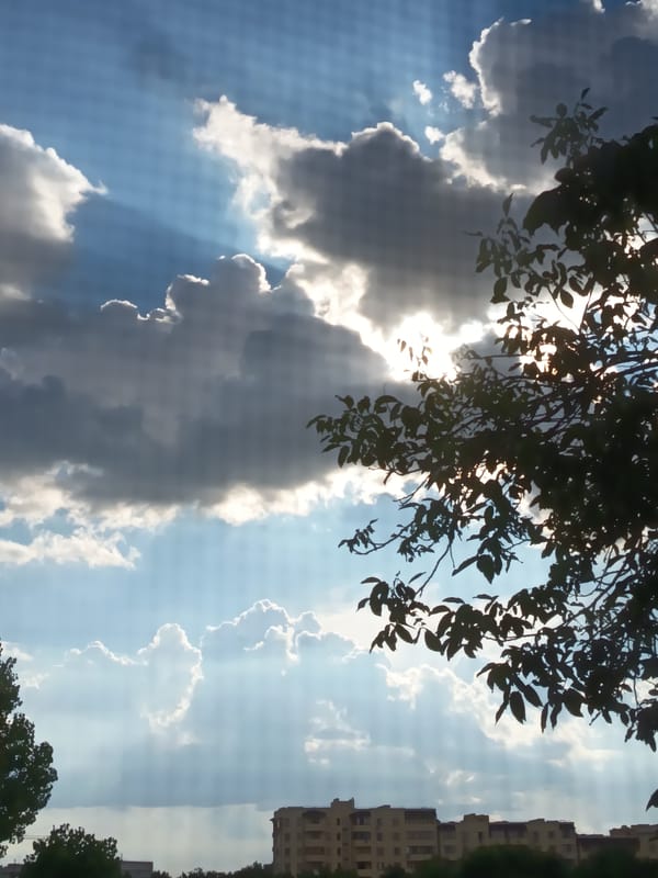 Afternoon sky shots and quiet details from Izmail, Ukraine