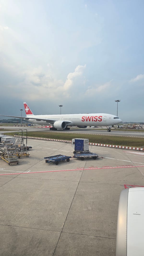 Morning aircraft operations at Singapore airport captured by witness