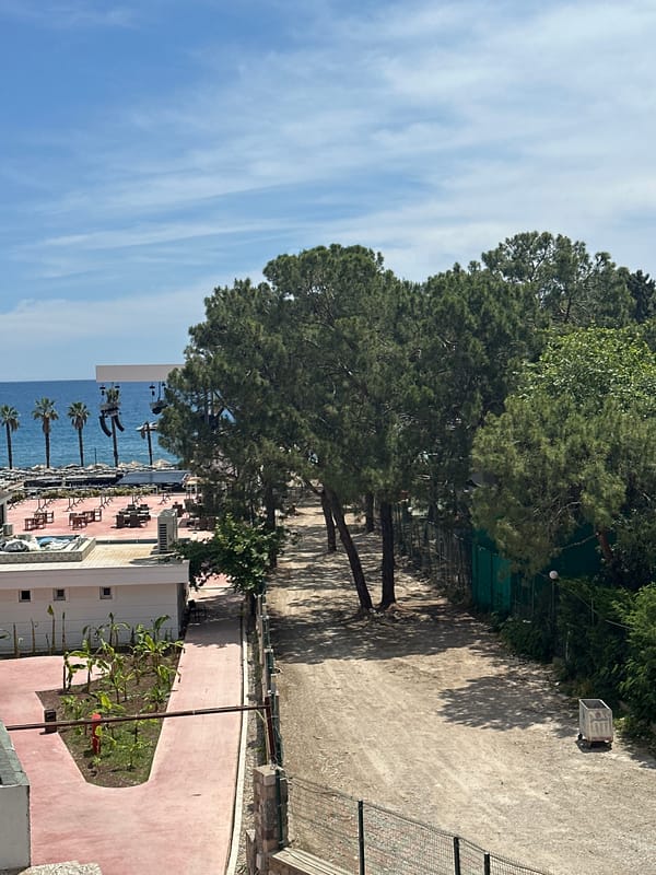 Guest documents luxury resort stay in Mediterranean Turkey
