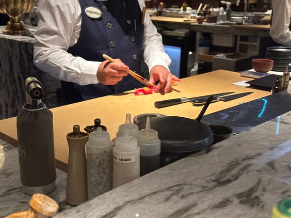 Evening dining service documented at Mexico City's Contramar restaurant