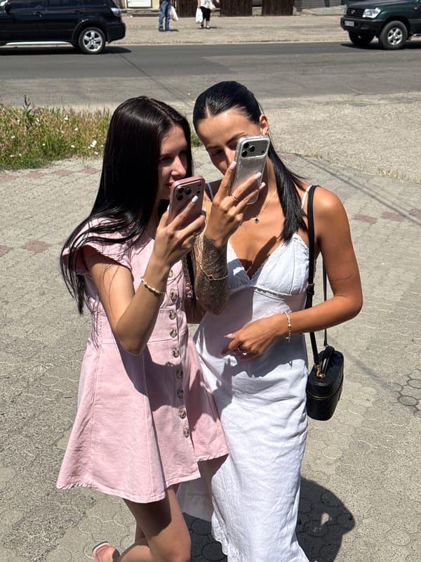Young women document daily life through smartphone photography