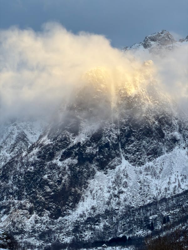 Winter mountain landscapes documented near Laupstad, Norway