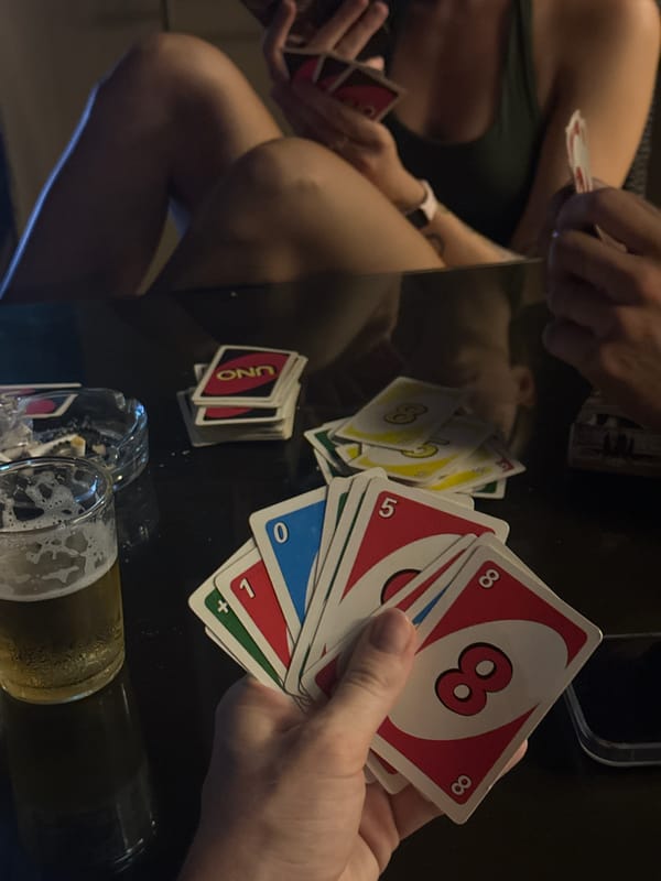 Evening Uno game captured in Baan Chaweng, Thailand