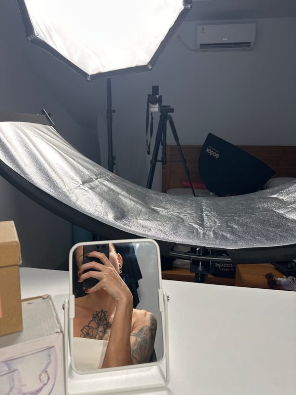 Mirror selfie session documented at North Kuta photography studio