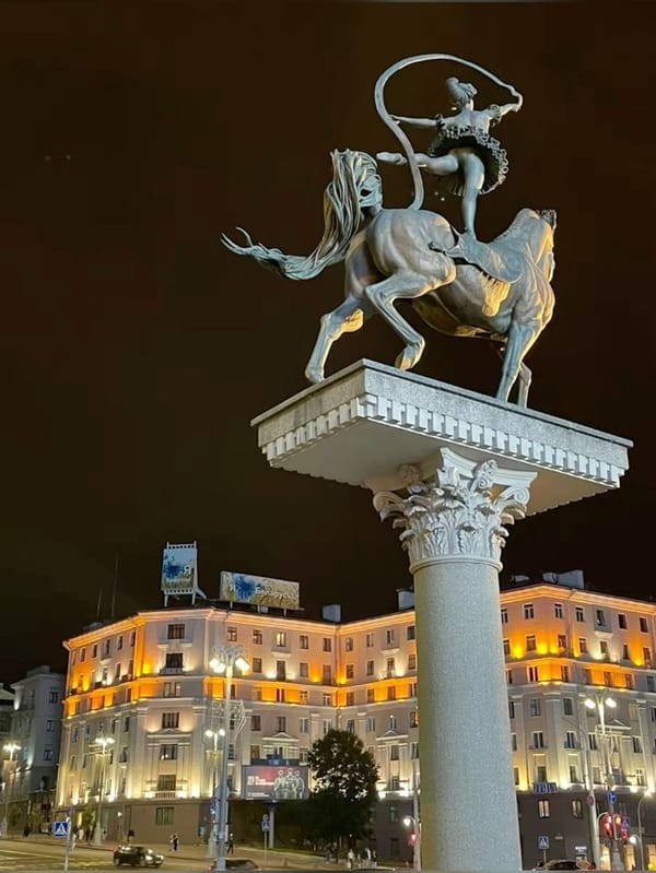 Witness documents winged horse statue in central Minsk