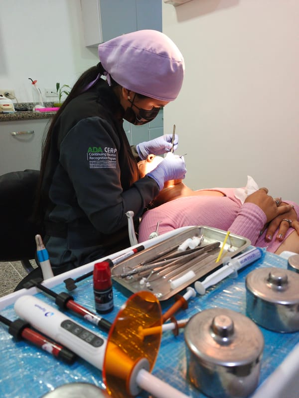 Dental cleaning procedure documented at Tinaquillo clinic