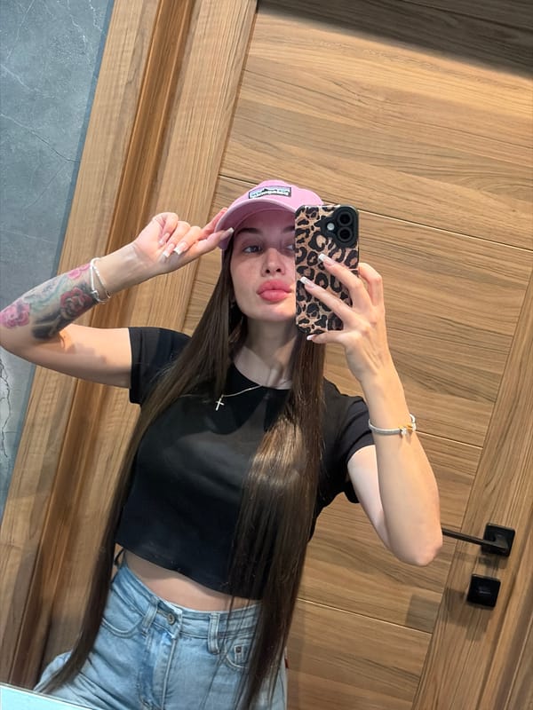 Mirror selfie series, pink cap and denim, Dnp Ryzhiki