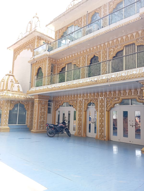 Morning street life documented across Rishikesh's cafes and architecture