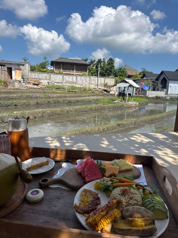 Resort dining experience captured in North Kuta, Indonesia