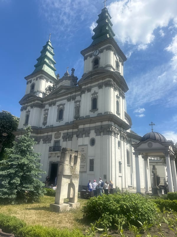 Morning scenes captured around Ternopil cathedral and streets