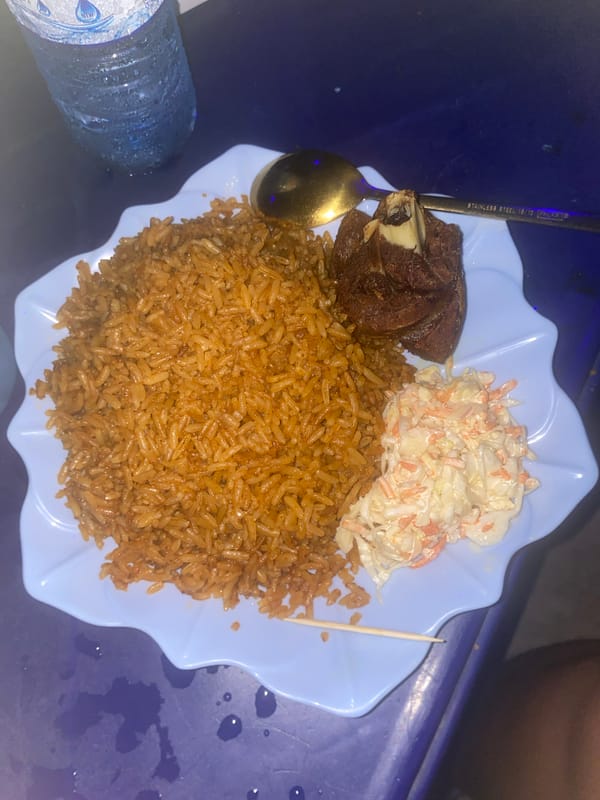 Casual hangout in Mayo Dasa with word-card asides