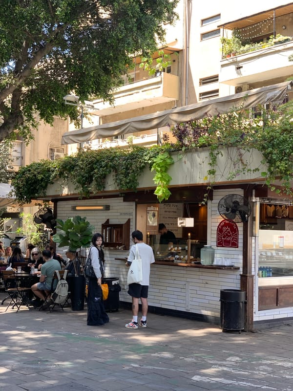 Tel Aviv street life captured in seven-minute span