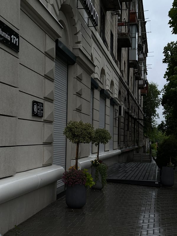 Rainy evening architectural tour documented in Chișinău, Moldova