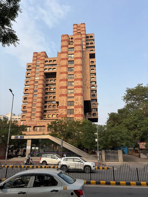 Street-level slices of central New Delhi on a July afternoon