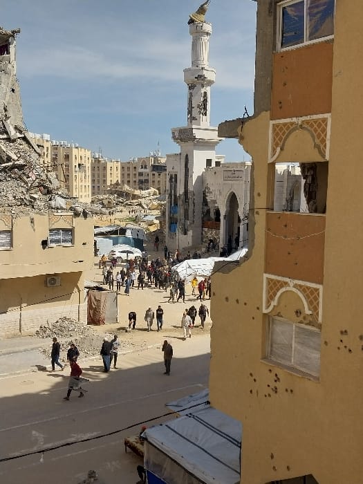 Extensive building damage documented in Khan Yunis