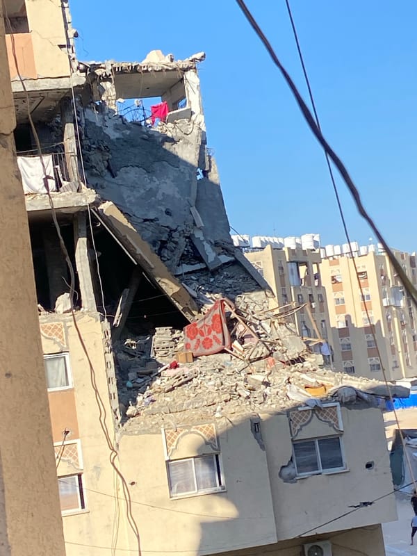 Damaged buildings and displacement camps documented in Khan Yunis