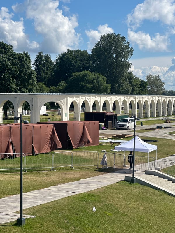 Historic Veliky Novgorod walking tour with Kremlin and riverfront views