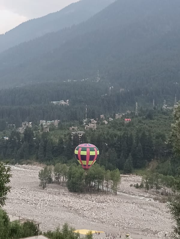 Afternoon in Vashisht: balloons, mountains, markets, and village life