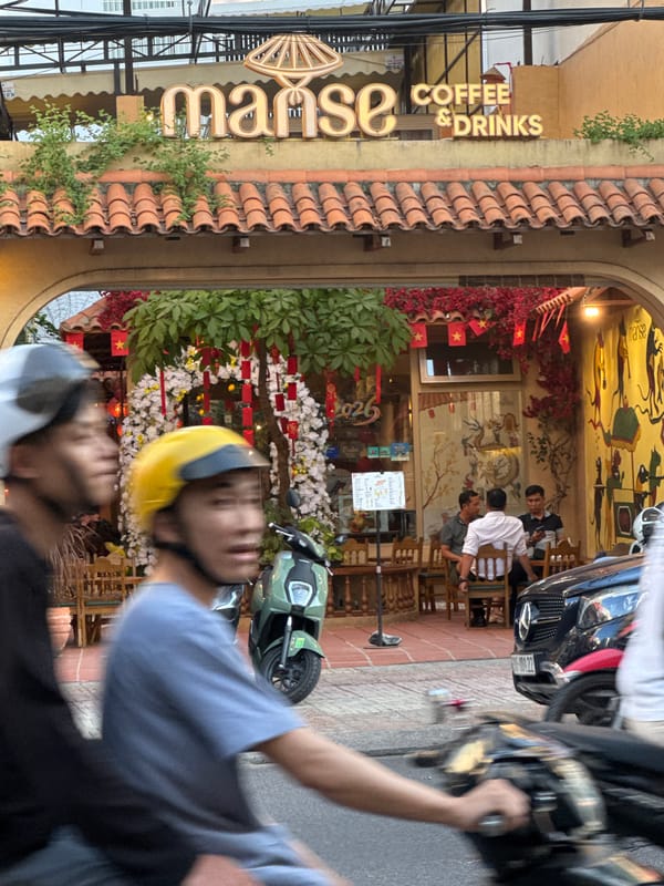 Morning walkabout through Nha Trang Ward restaurants and streets