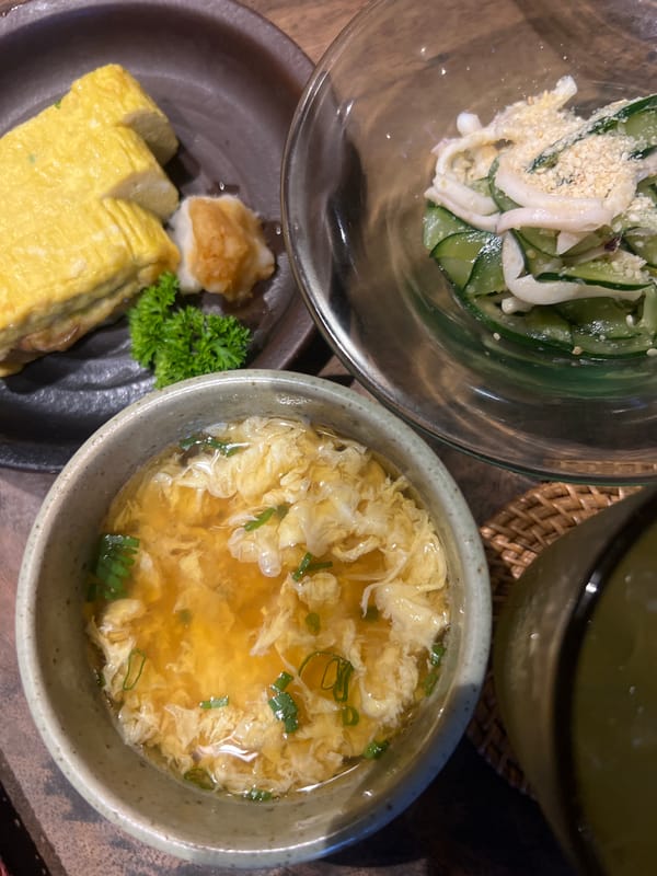 Meal arrangement documented in Ubud District, Indonesia