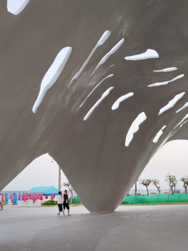 Ho Chi Minh City residents document daily life scenes