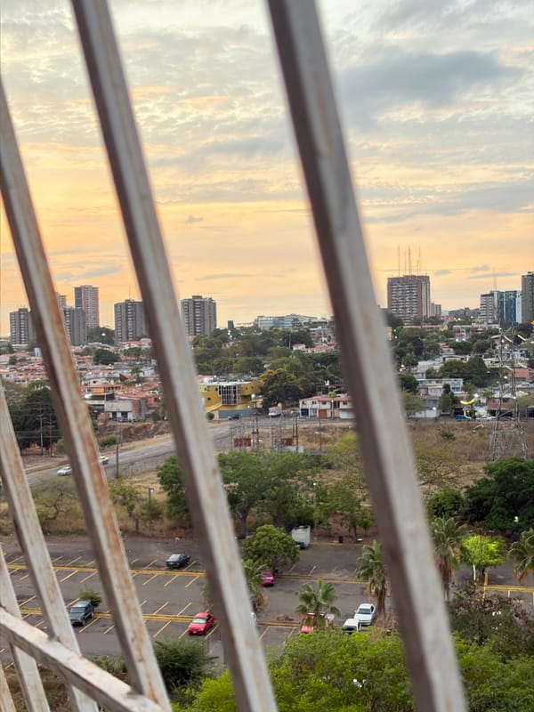 Quiet home moments captured in Ciudad Guayana evening