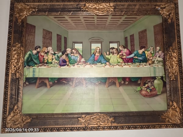 Religious and decorative artworks displayed in Tinaquillo home