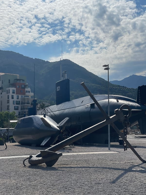 Tourist captures submarine monument and marina scenes in Tivat