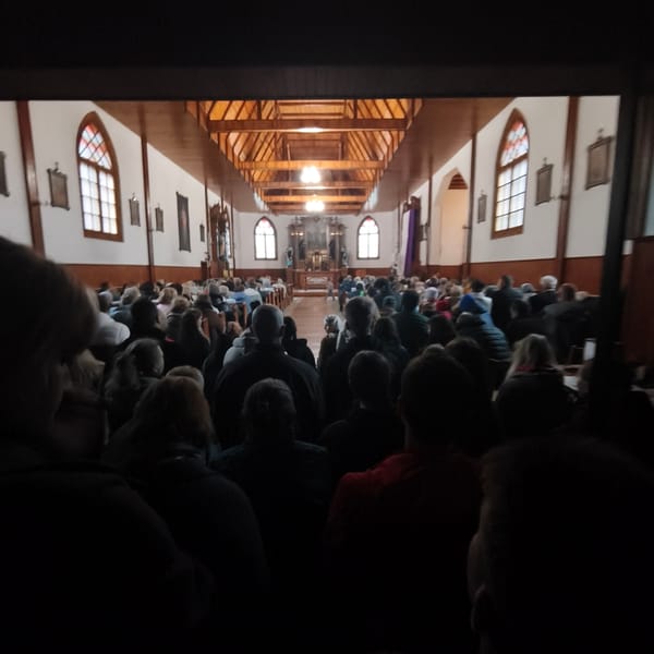 Church service draws large congregation in Парэчча, Belarus