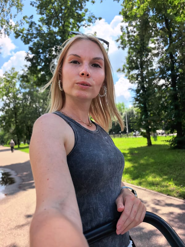Selfie session in Sterlitamak park