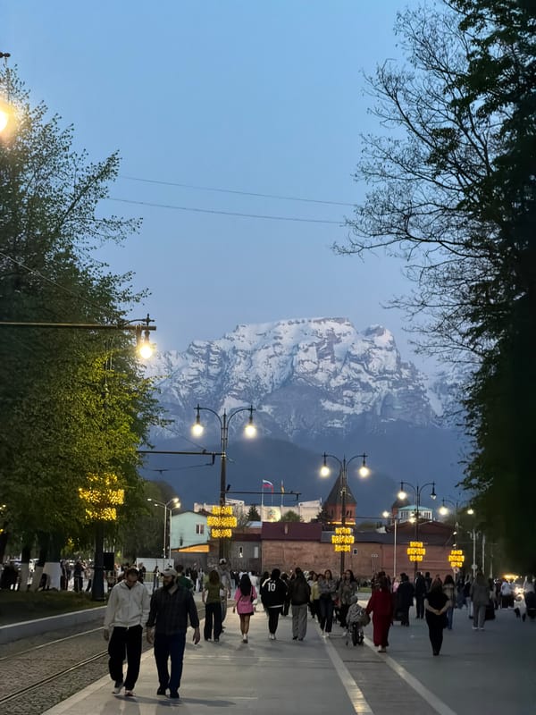 Evening street scene captured in Chermen, Russia