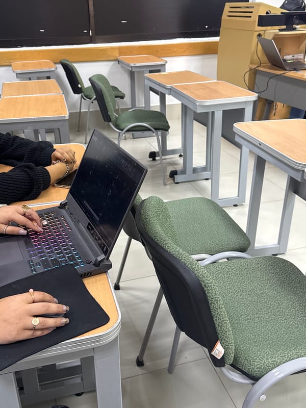 University classroom session documented in San Andrés Cholula