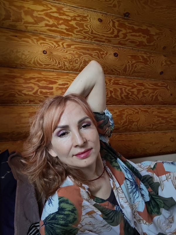 Woman documents morning routine at Russian log cabin