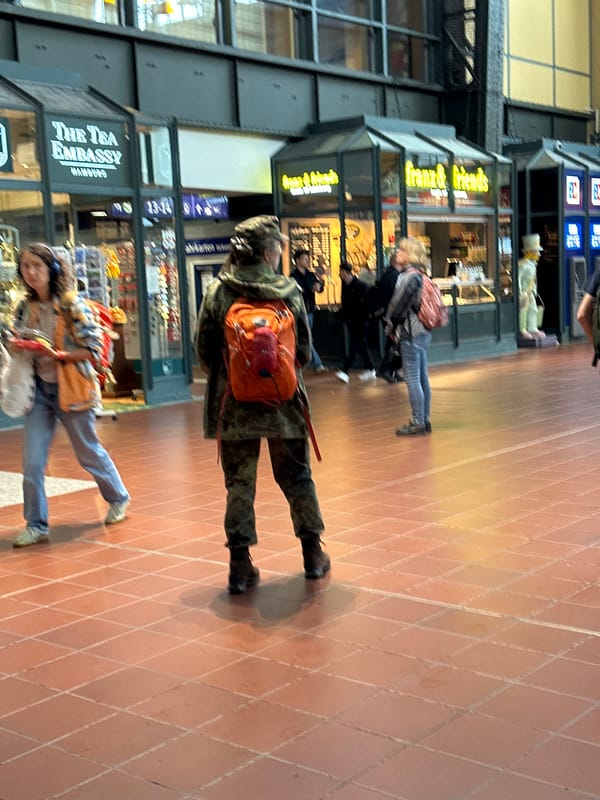 Hamburg city center documented in hour-long photo journey