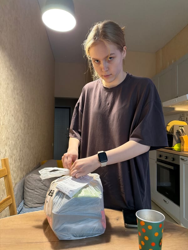 Quiet domestic moments captured in Kazan home