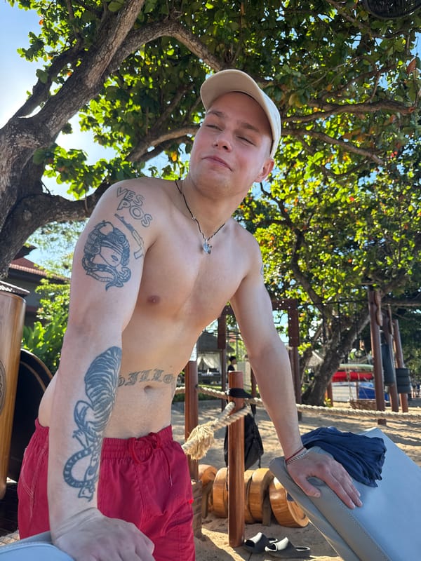 Tourist spotted at Kuta Selatan beach amid lounge chairs