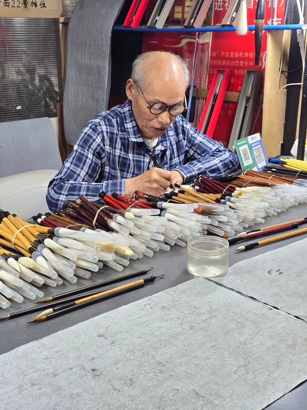 Morning street life captured in Shangcheng District, China
