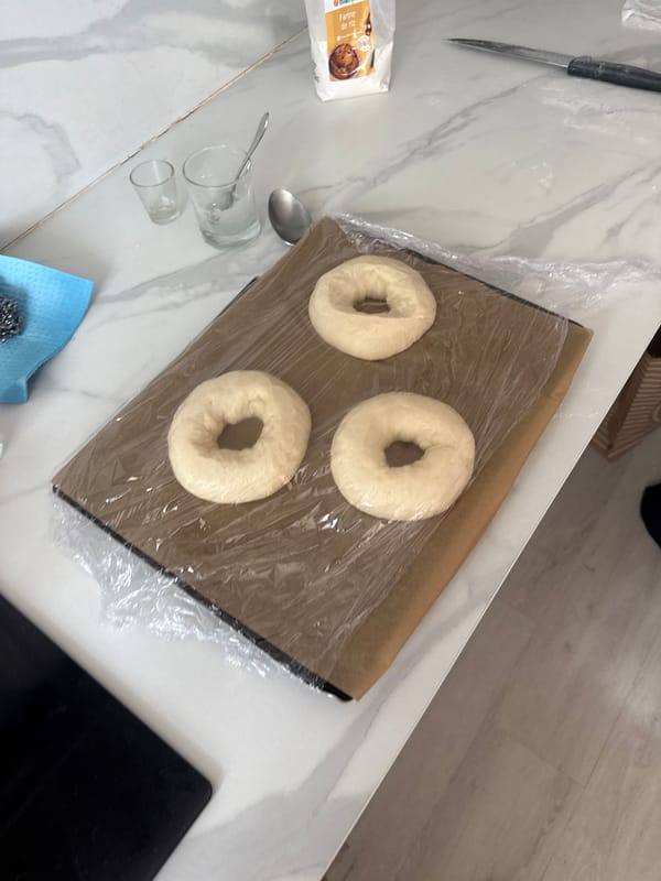 Home baking preparation observed in Levallois-Perret kitchen