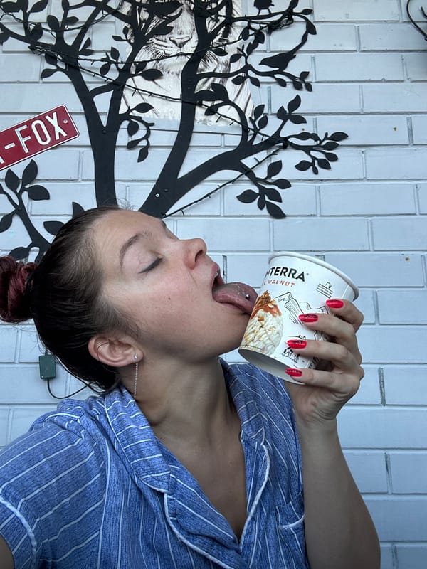 Ice cream, a Sphynx cat, and a slow afternoon in Vladimir