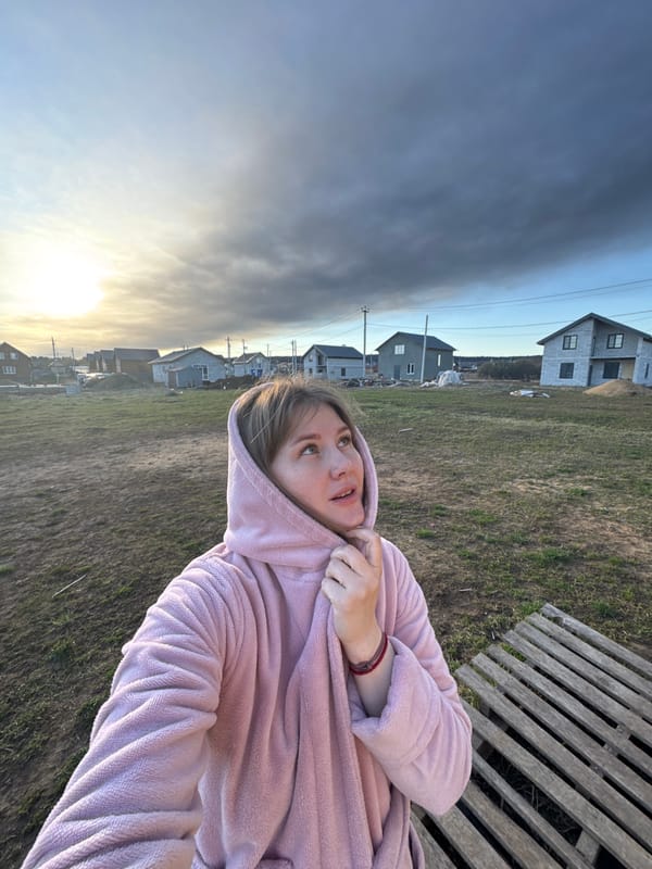 Woman captures quiet morning moments with cat in rural Russia