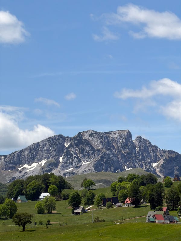 Clear skies with clouds observed over Javorje, Montenegro
