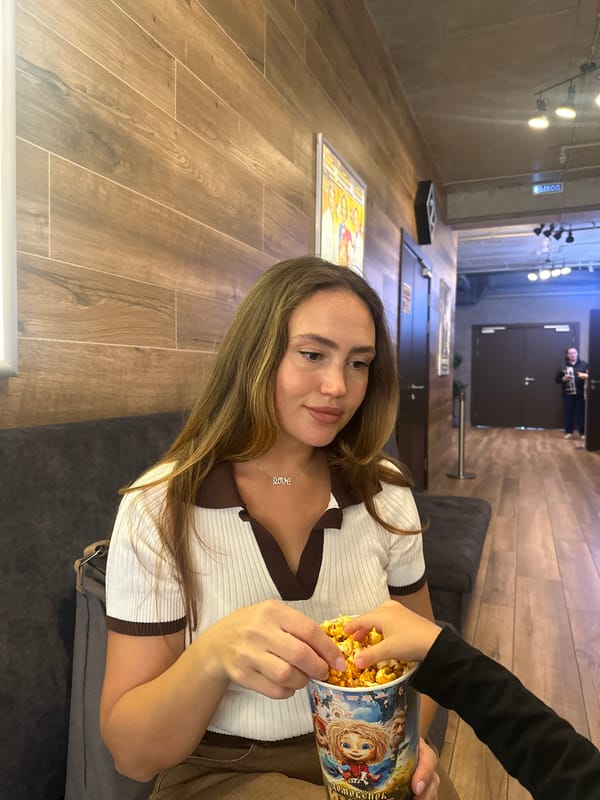Ordinary moments captured around Surgut cinema and hotel complex