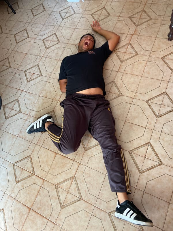 Man observed lying on floor in Tinaquillo, Venezuela
