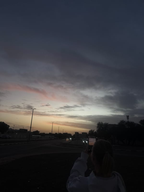 Resident captures dramatic sunset on smartphone in Al Jimi