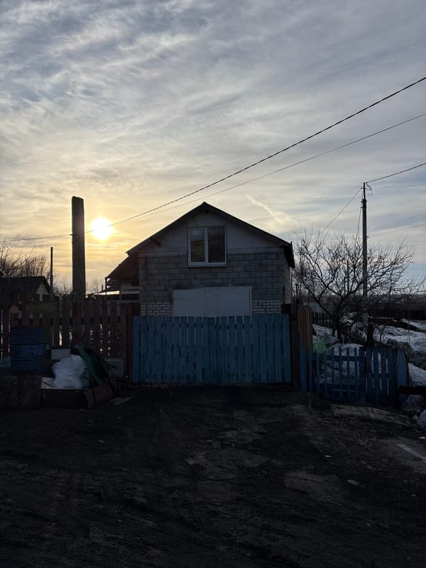 Residents navigate muddy streets in Ulyanovsk neighborhood scenes