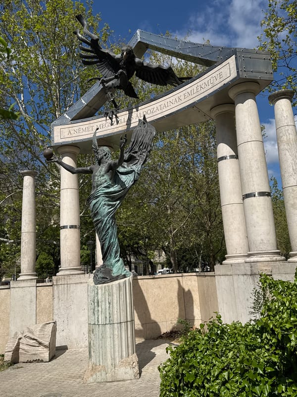 Budapest morning walk captures fountains, monuments, and street art
