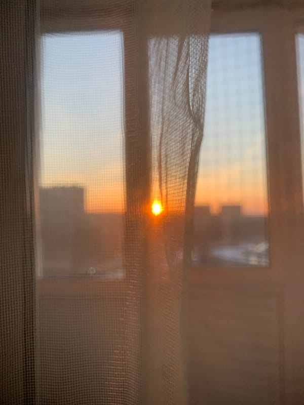 Early Morning Domestic Life Captured in Izhevsk Homes