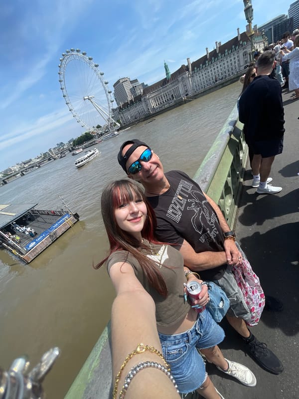 Sunny morning around Westminster, Big Ben, and the South Bank