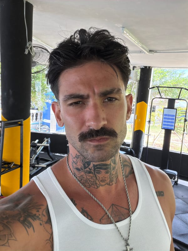 Gym selfie captured in Kathu, Thailand morning workout session